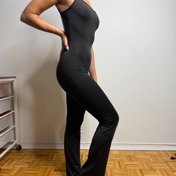 Backless Jumpsuit - Picture 3 of 5
